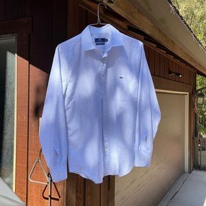 Vineyard Vines white with navy men’s button down